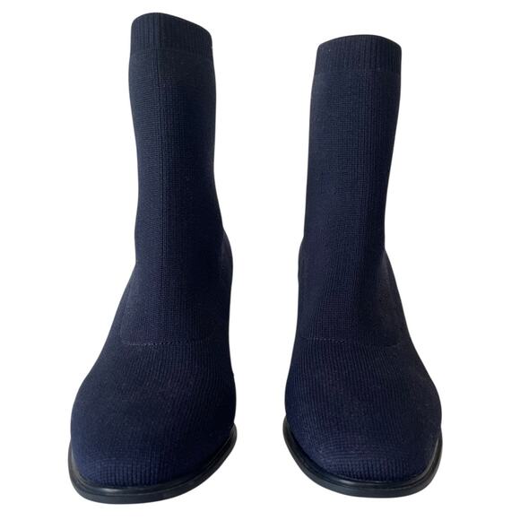 NEW Vivaia Amanda Almond Toe Block Heel Boots Water Repellent Navy EU 41 US 9.5 - Picture 5 of 10
